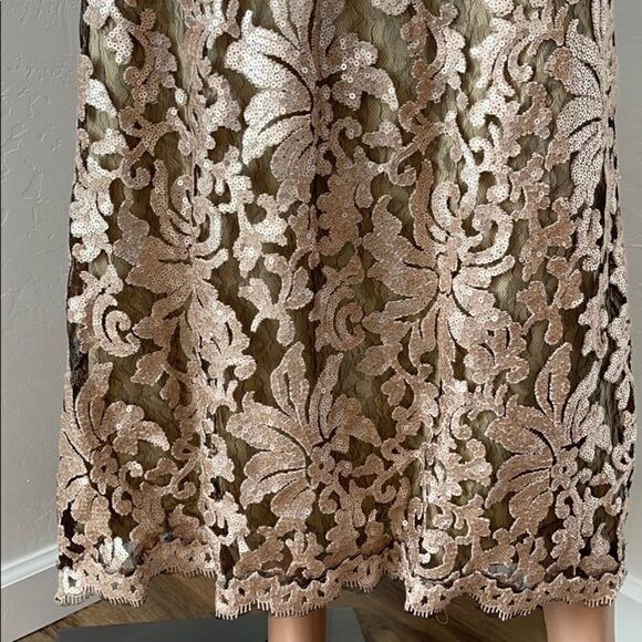 TADASHI SHOJI Sequin Embroidered Gold Gown Size 2 - Picture 11 of 16
